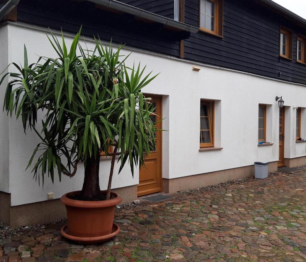 Schonfeld  Ein Bett Im Kornfeld - Haus Weitblick - Mit Innenpool מראה חיצוני תמונה