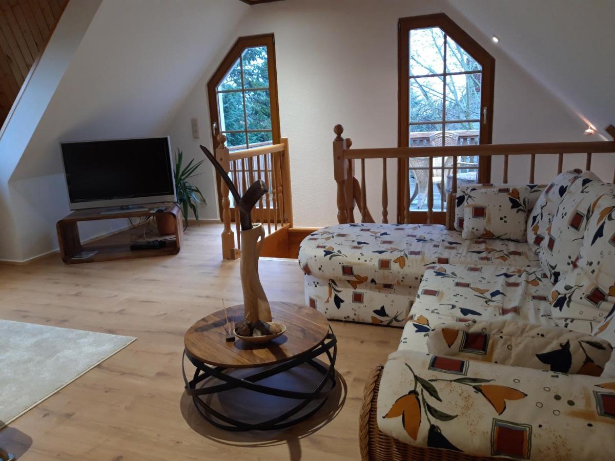 Schonfeld  Ein Bett Im Kornfeld - Haus Weitblick - Mit Innenpool מראה חיצוני תמונה